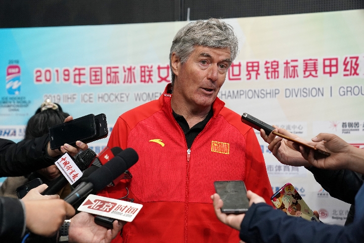 关于冰球赛后采访曝光,内幕引发热议的信息 关于冰球赛后采访曝光,内幕引发热议的信息