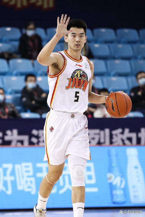 连胜势头难挡!体操豪取十连胜 连胜势头难挡!体操豪取十连胜