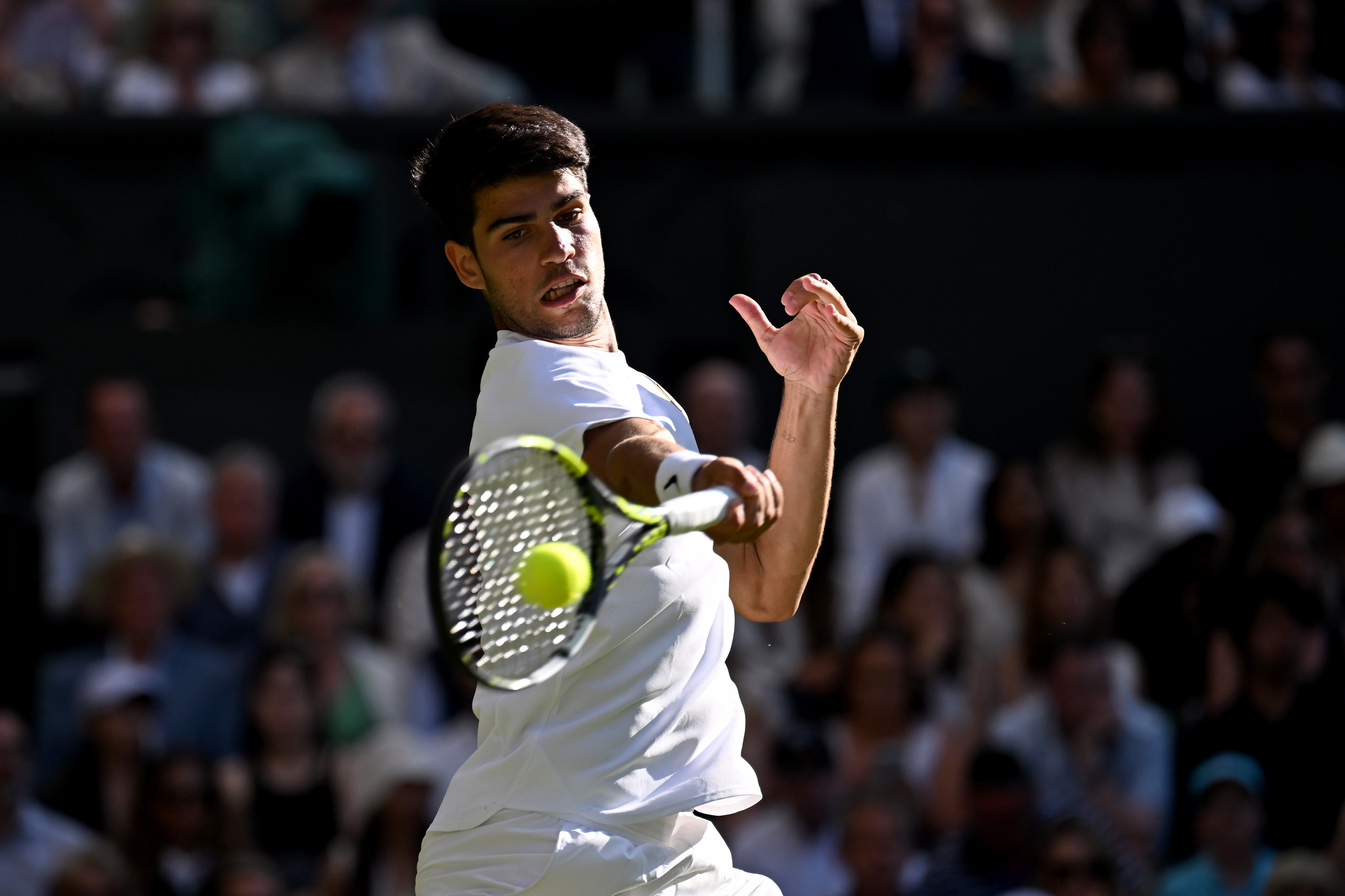 拉沃尔杯险胜温网,阿尔卡拉斯状态火热 拉沃尔杯险胜温网,阿尔卡拉斯状态火热