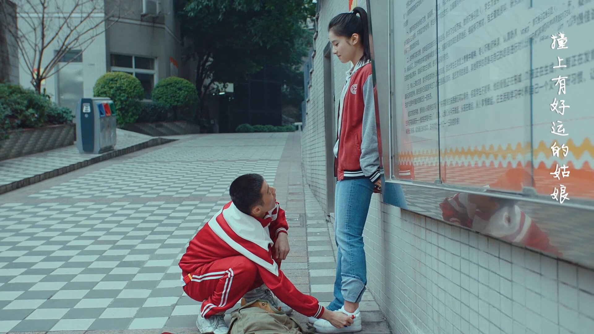 最后一滴墨,伦纳德如何用两分钟重写剧本