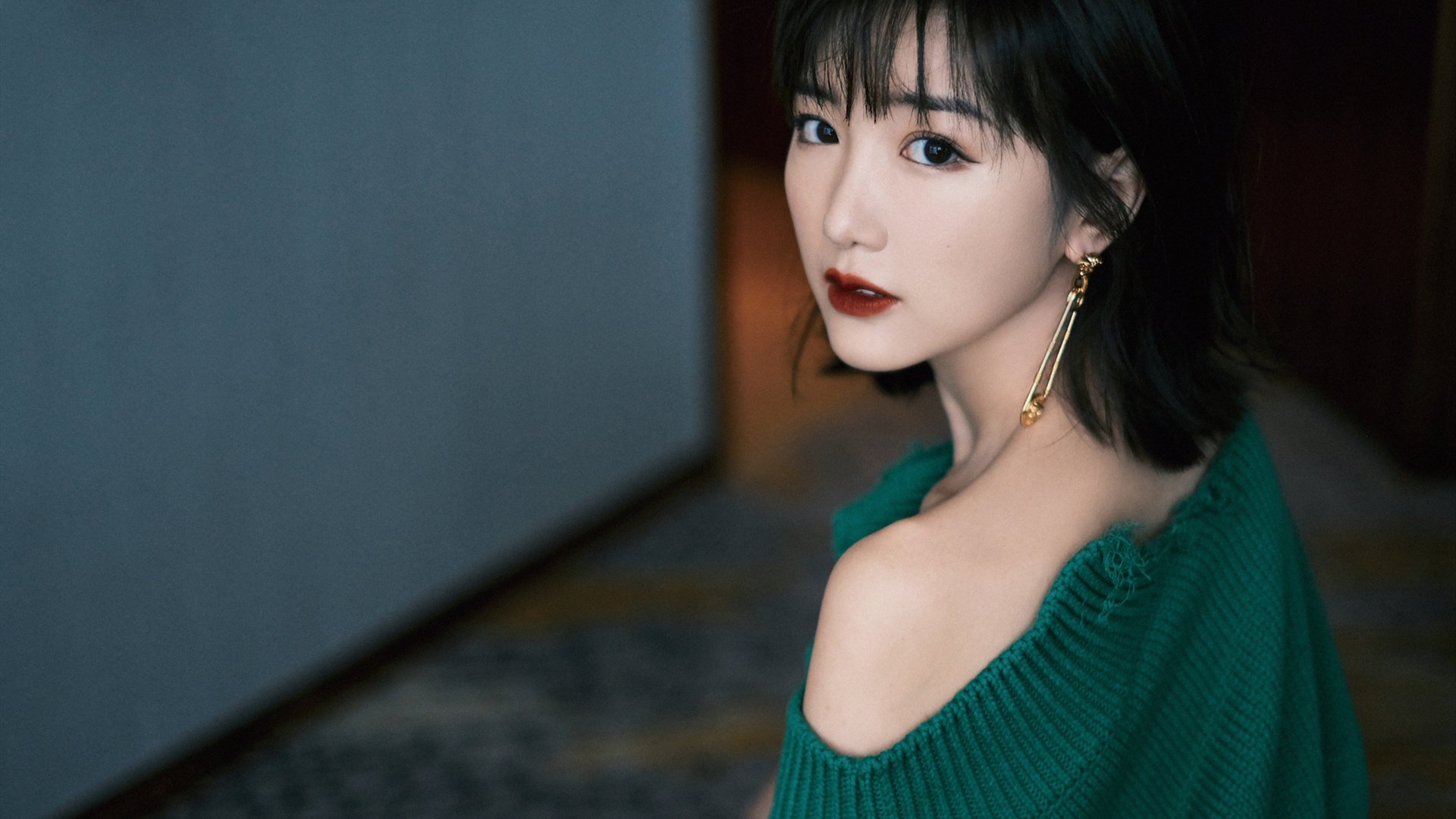 爱游戏官方入口-国家荣耀与个人突破，西西帕斯的美网制胜与戴维斯杯的未竟之局