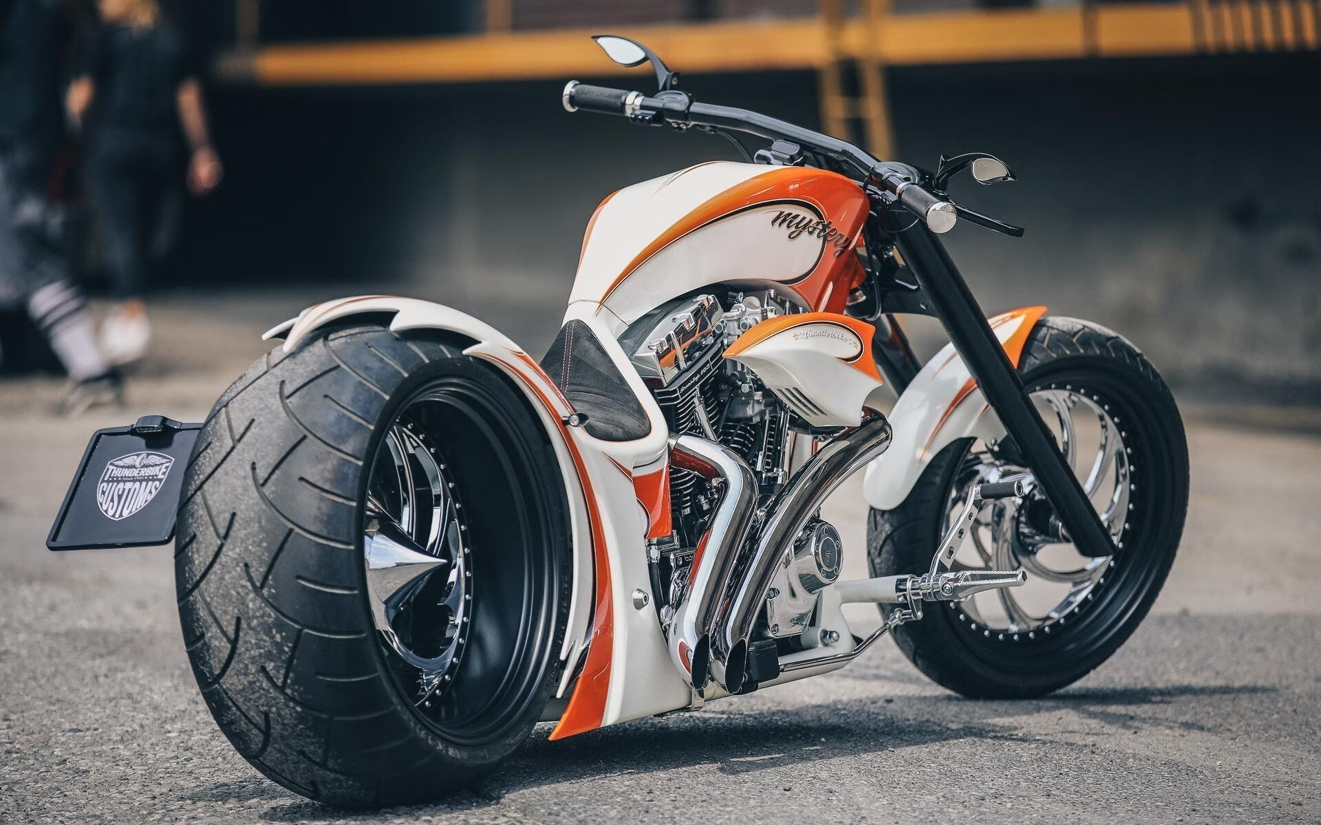 意甲焦点战之夜,绿茵场上的字母哥踢出了足球的教科书