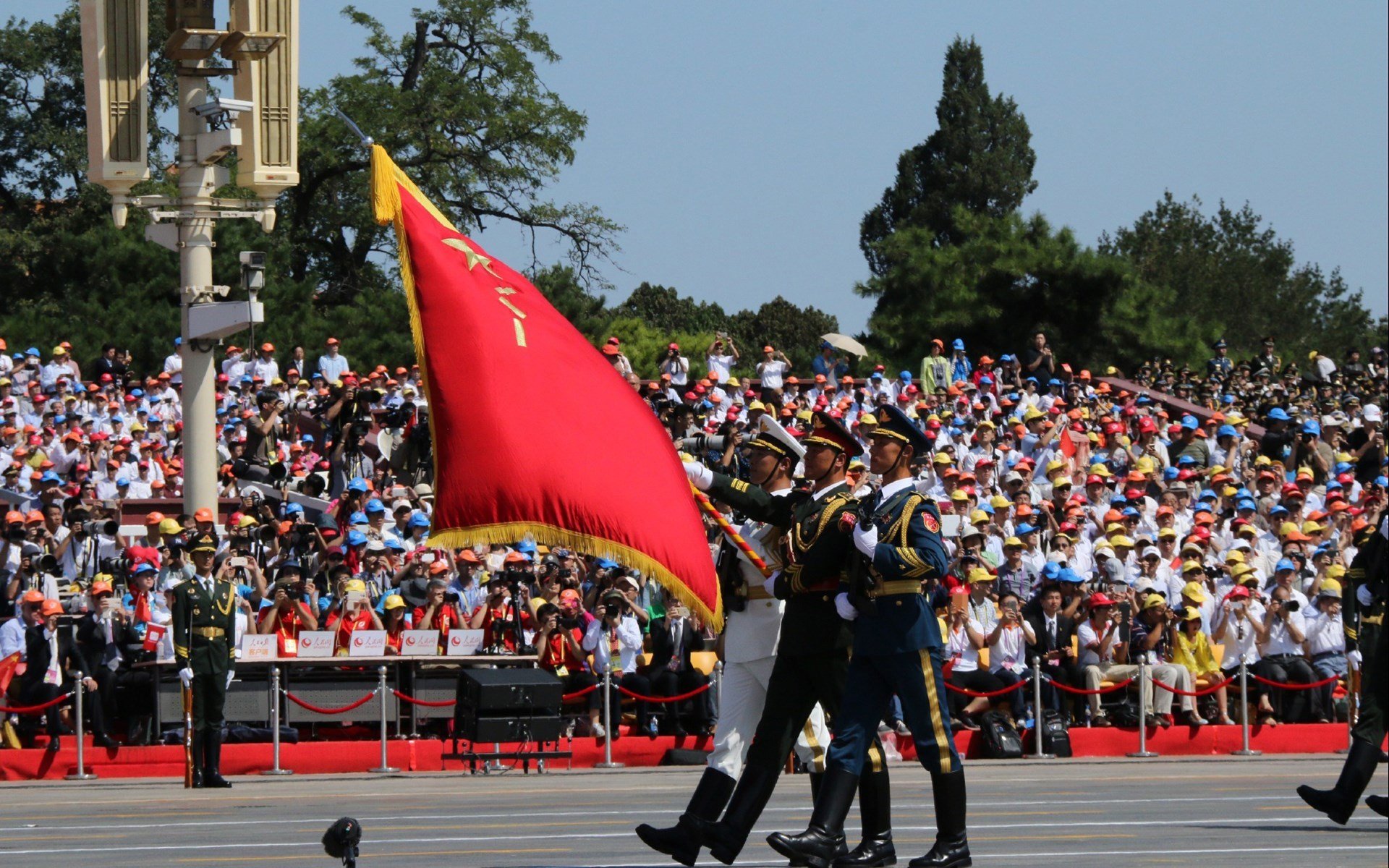 四番战的三杀与双雄,广东强行终结悬念,拉文展现巨星价值